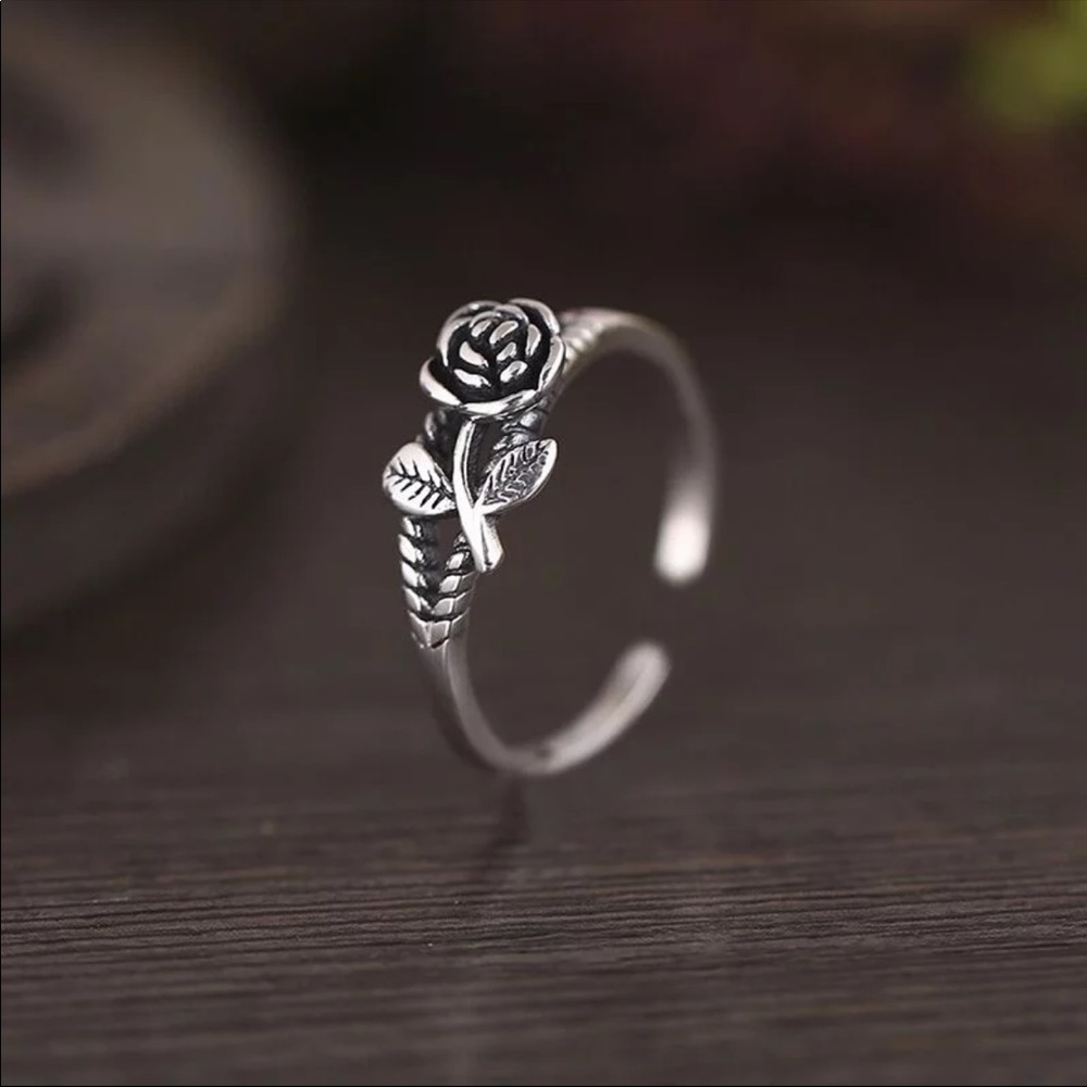 New Vintage Rose Flower Shape Women’s Ring - Picture 2 of 6